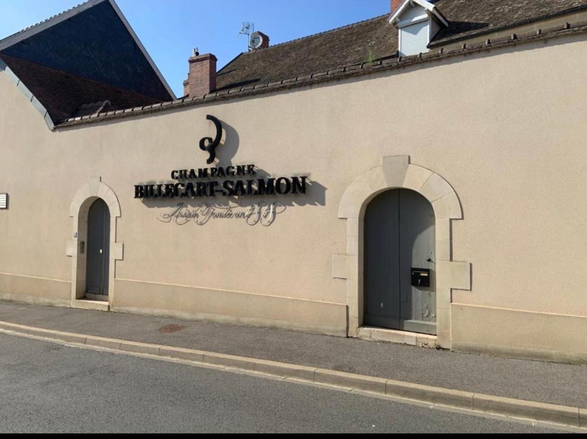 Ay Central Ay-Champagne Zewnętrze zdjęcie